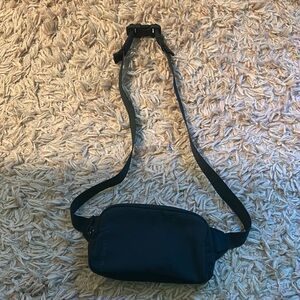 Black Lululemon belt bag